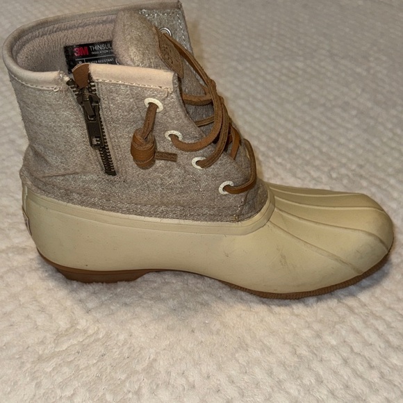 🥾 Sperry Saltwater Duck Boots – Off-White & Light Gray Wool, Size 6 - Picture 4 of 13